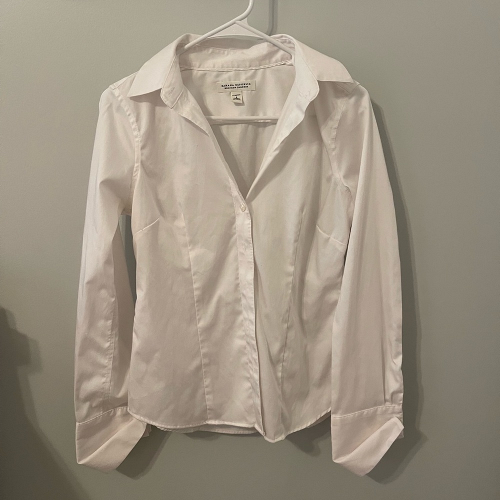 Banana Republic White Button-down top